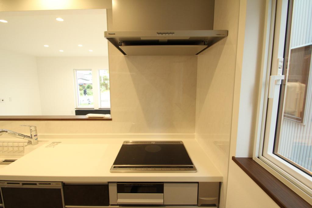 【価格改定】西２４条南２丁目　新築戸建 内観