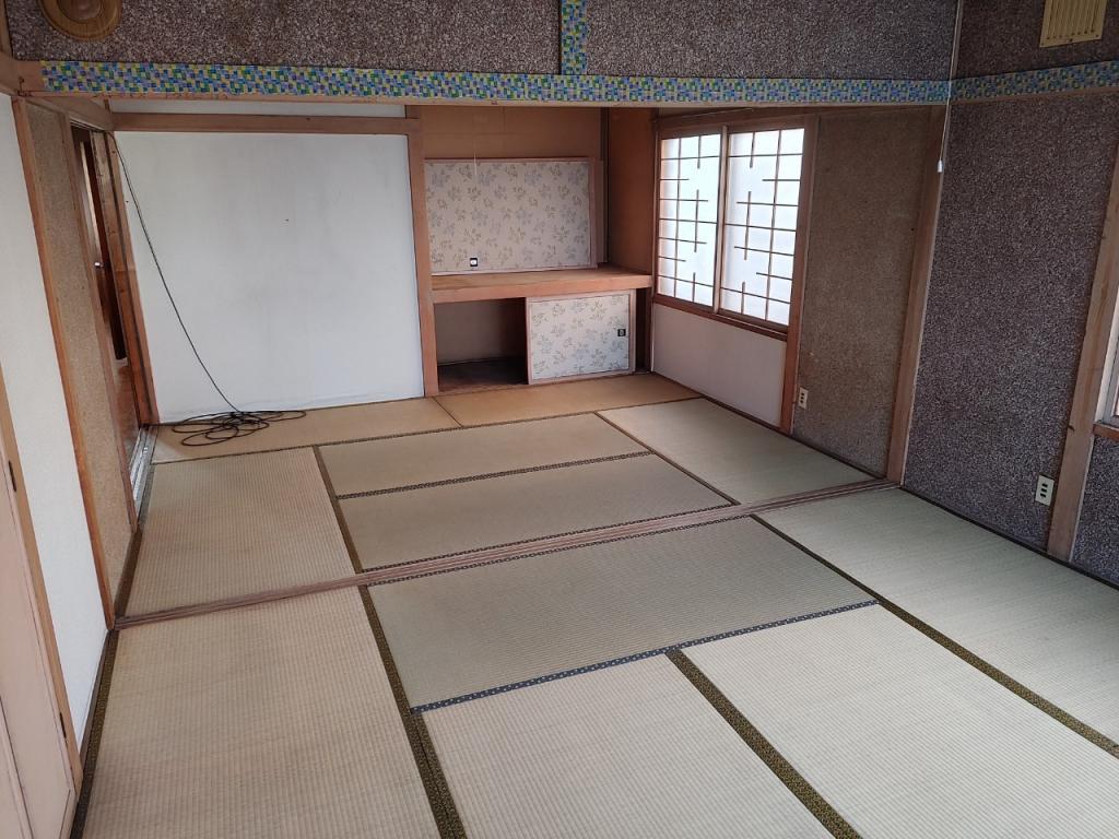 【価格改定】西５条南１３丁目　店舗付中古物件 内観