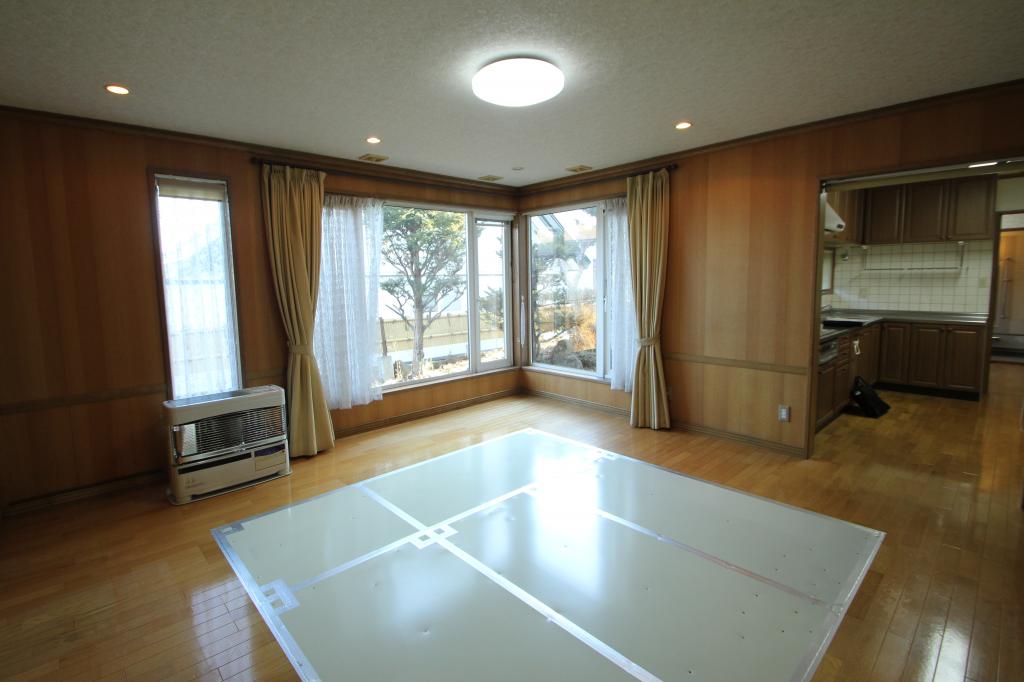 幕別町寿町　中古戸建 内観