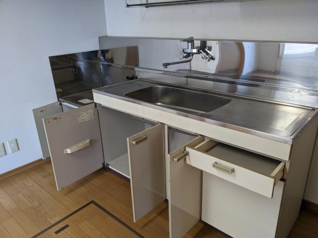 ☆商談中☆【価格改定】☆２世帯中古住宅☆ 内観