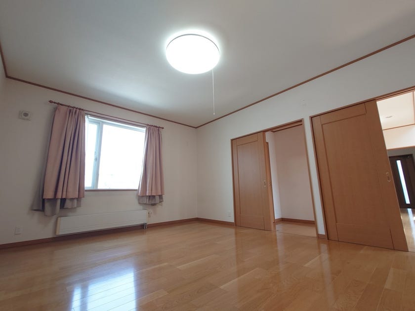 ※写真追加※西２１条南３丁目　車庫付平家中古住宅 内観