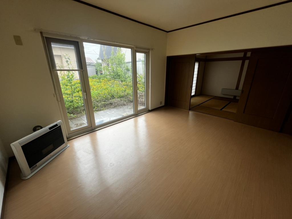 【写真追加】音更町雄飛が丘仲区　中古戸建 内観