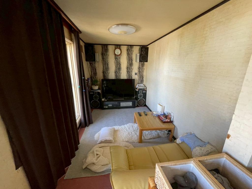 東６条南１６丁目　中古戸建 内観